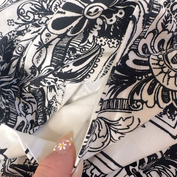 NWT EXPRESS High waisted design wide leg pants Size Small - Picture 8 of 10